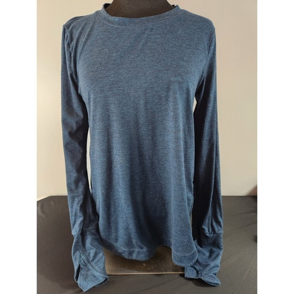 Athleta long sleeve with thumb holes size small - Picture 12 of 12